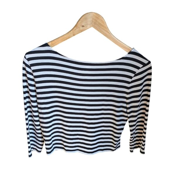 Forever 21 Black and White Striped Cropped Top with 3/4 Sleeves Women Size Large - Picture 5 of 10